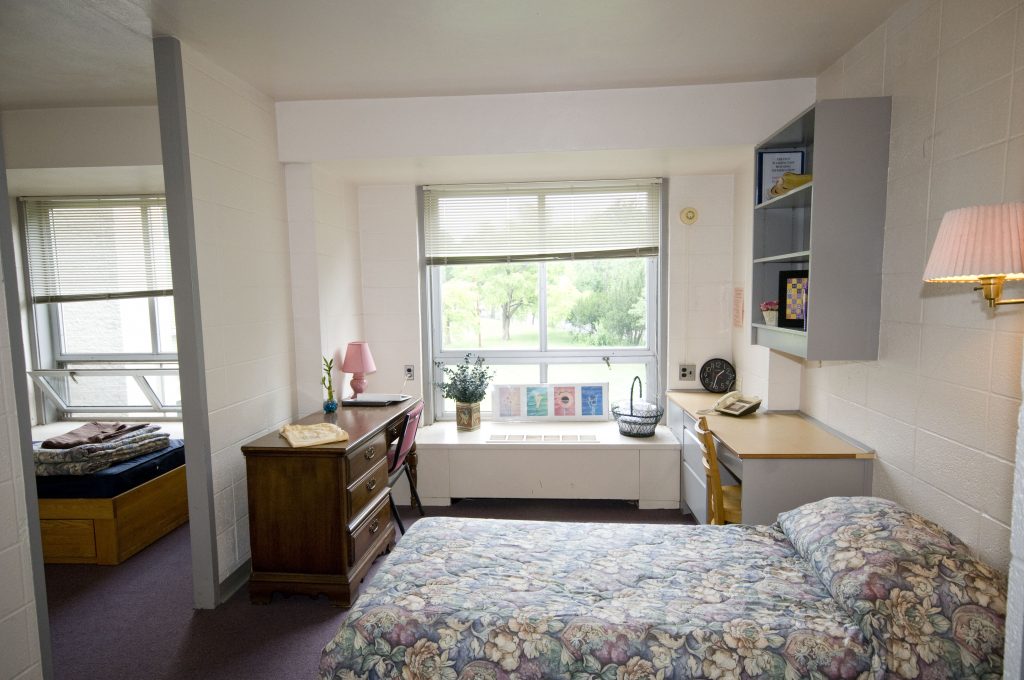 summer cooking camp other dorm room